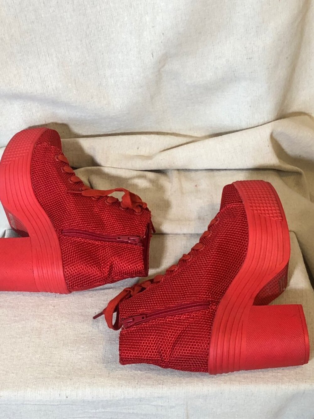 Jeffrey Campbell JC Play Red Lace Up Platform Sneakers 8 - Picture 4 of 10